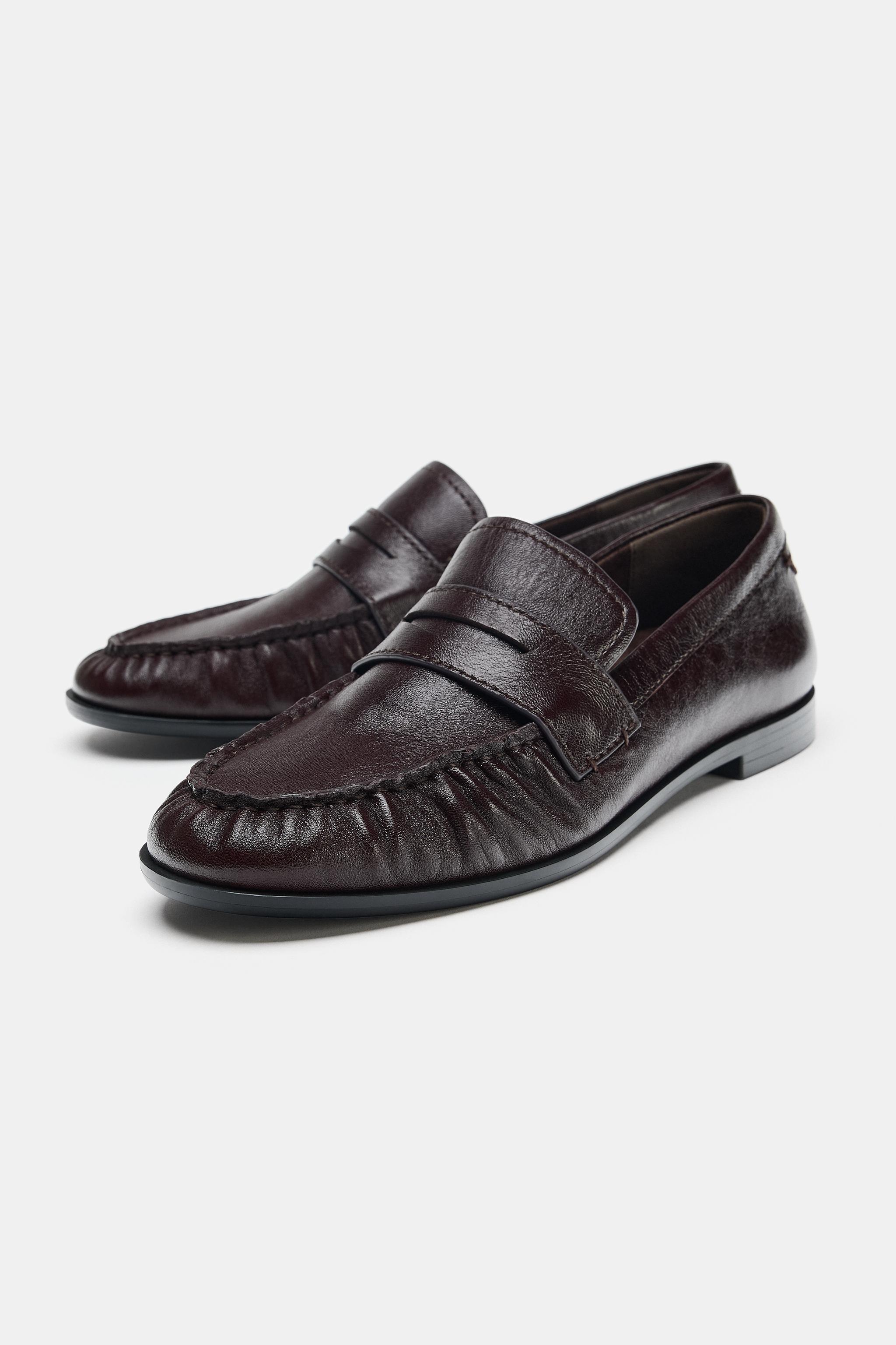 LEATHER LOAFERS